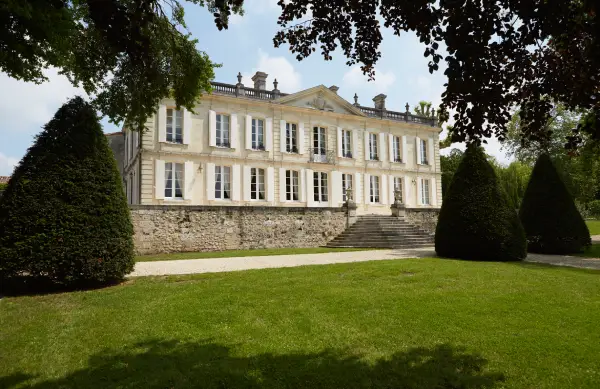 Château de La Dauphine (2)